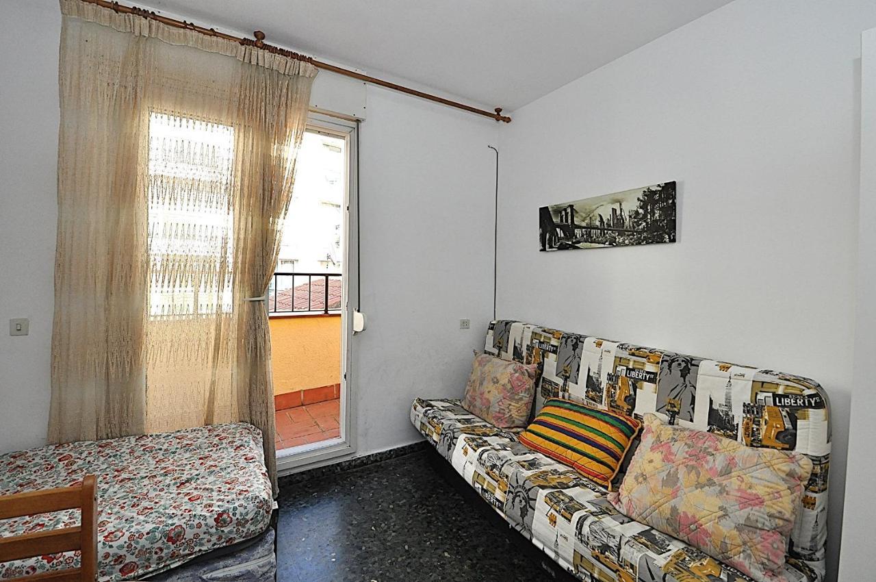 Apartamentos Ar Enjoy Flores Lloret de Mar Room photo